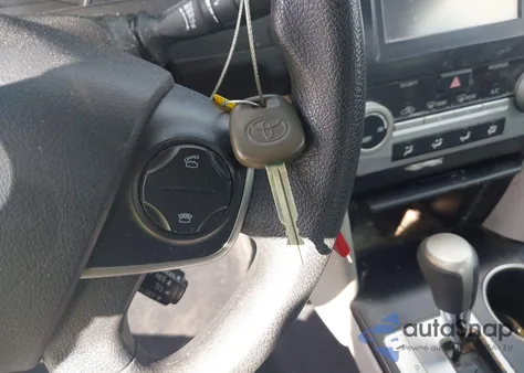 2014 Toyota Camry Le z USA, uszkodzony, nr VIN 4T4BF1FK8ER359992